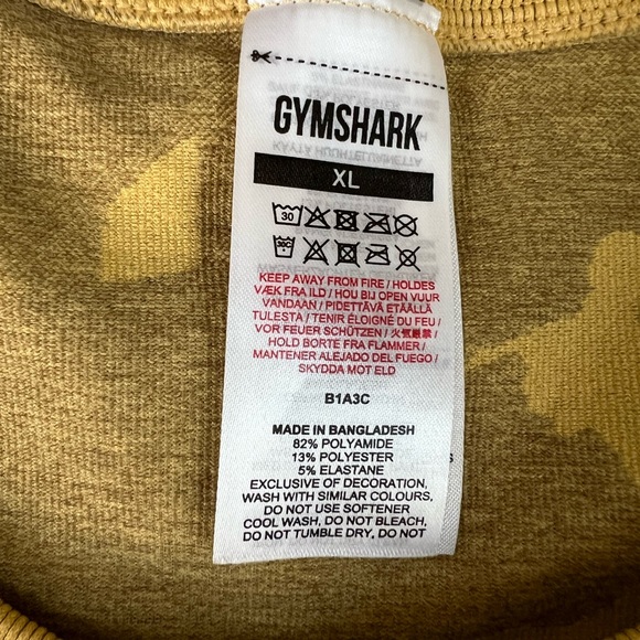 Gymshark Camo Workout Set - Picture 8 of 13